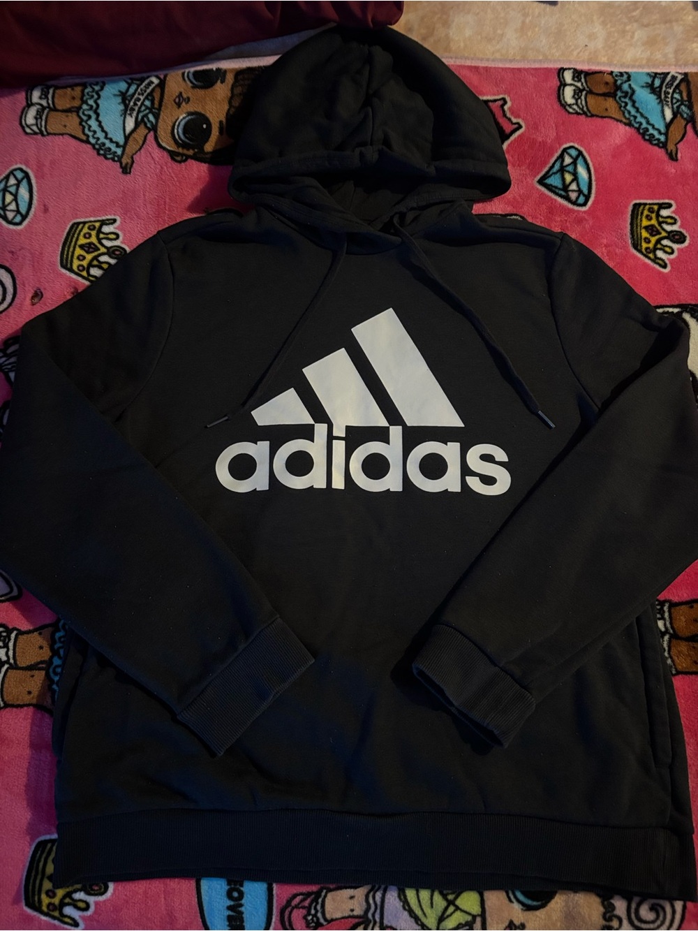EUC!Adidas Black Hoodie with White Logo on chest.pockets on sides not connected